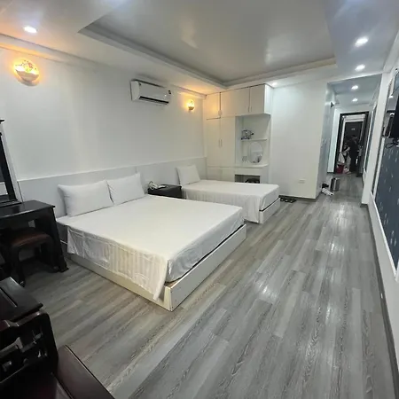 The Queen Hotel & Spa 2-3